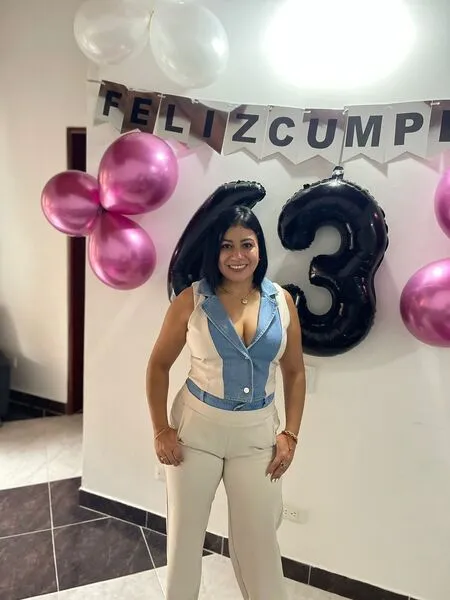 Live sex webcam photo for Susantrevor #6550200