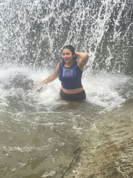 Live sex webcam photo for Susantrevor #6120561