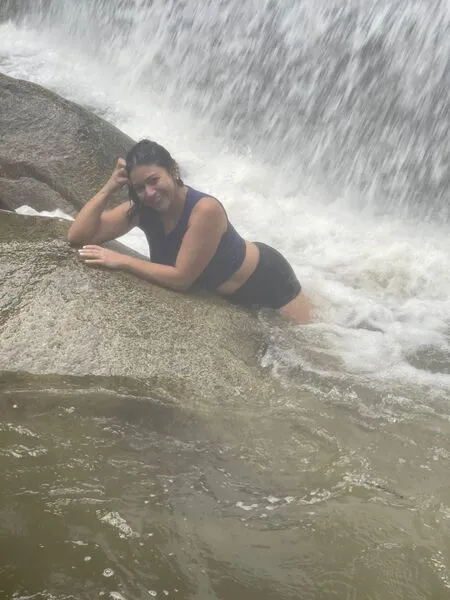 Live sex webcam photo for Susantrevor #6120531