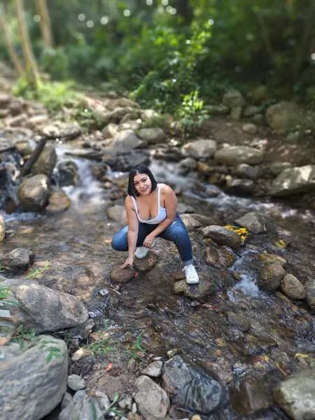 Live sex webcam photo for Susantrevor #6120564