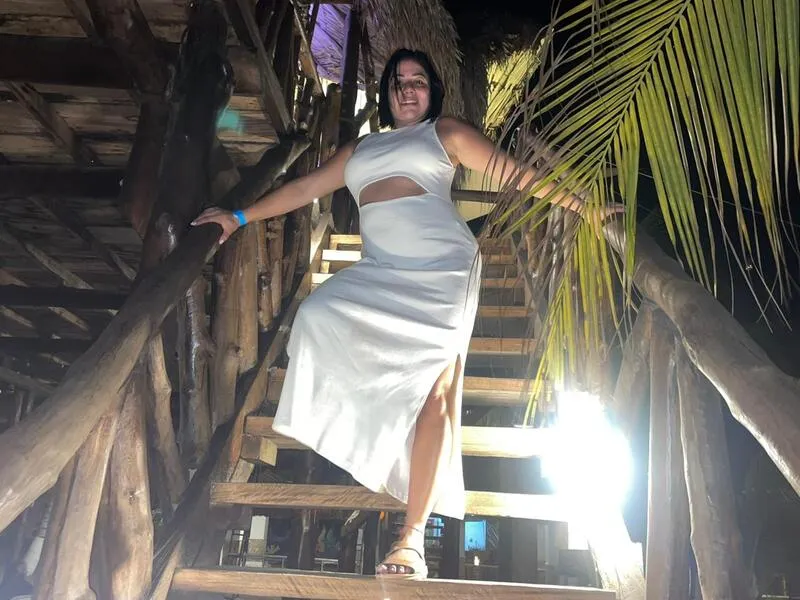 Live sex webcam photo for Susantrevor #6333443