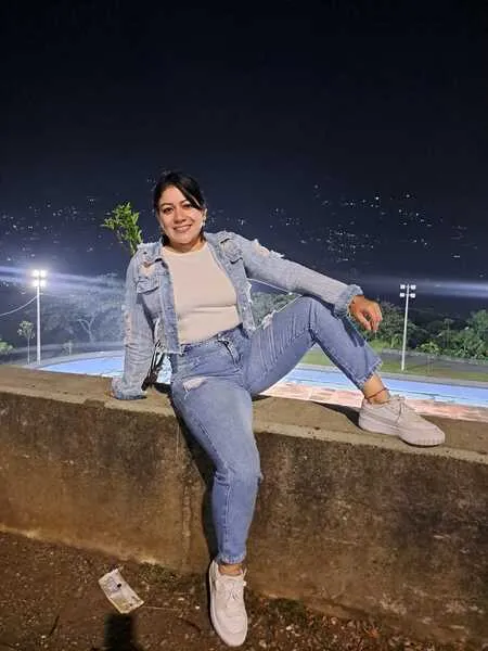 Live sex webcam photo for Susantrevor #6972326