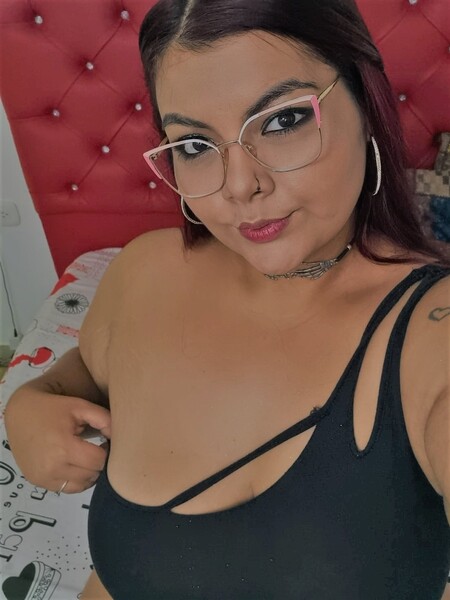 Live sex webcam photo for sammyslavehot #5870454