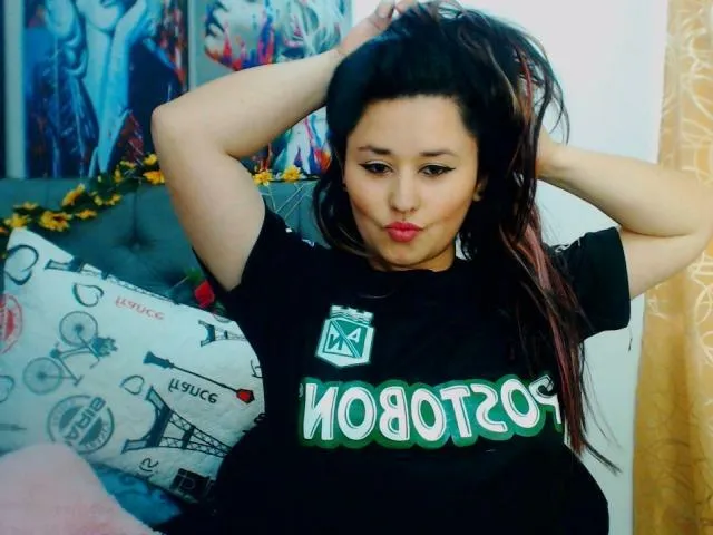 Live sex webcam photo for corynaRoss #5449160