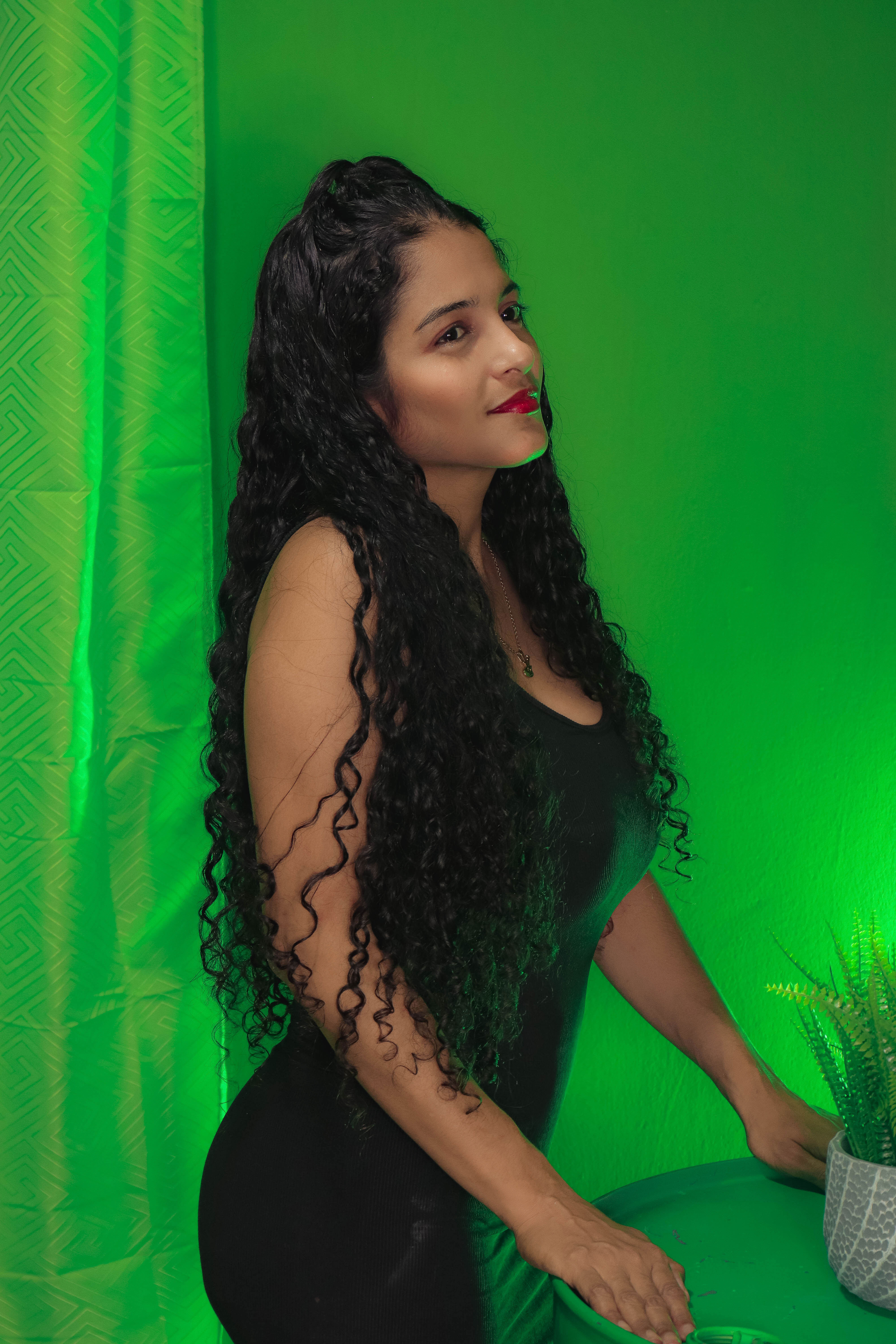 Live sex webcam photo for HelenaSantos #7858153