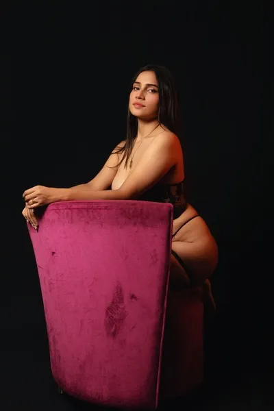 Live sex webcam photo for NICOLECOLLINSS #5897411