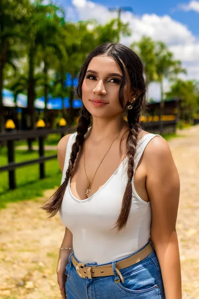 Live sex webcam photo for NICOLECOLLINSS #6012820