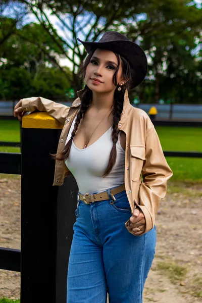 Live sex webcam photo for NICOLECOLLINSS #6012819