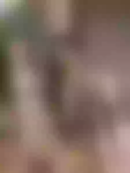 Live sex webcam photo for LizRos #5663734
