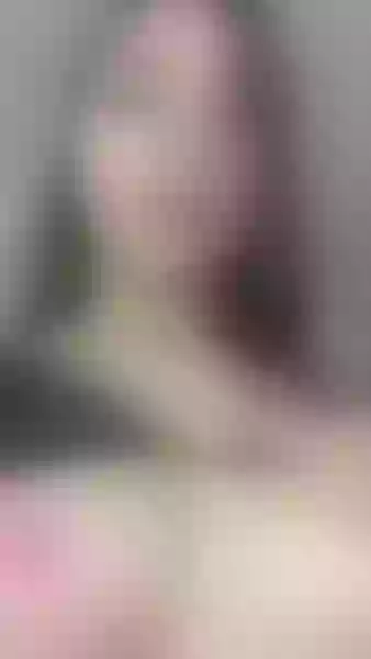 Live sex webcam photo for LizRos #5641065