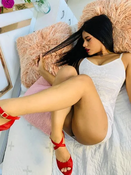 Live sex webcam photo for CelesteKats #5453861