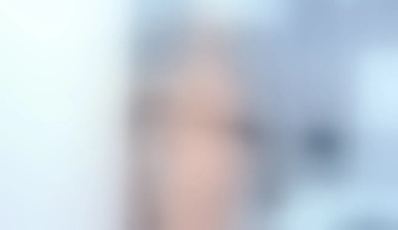 Live sex webcam photo for LeahMillerh #8468628