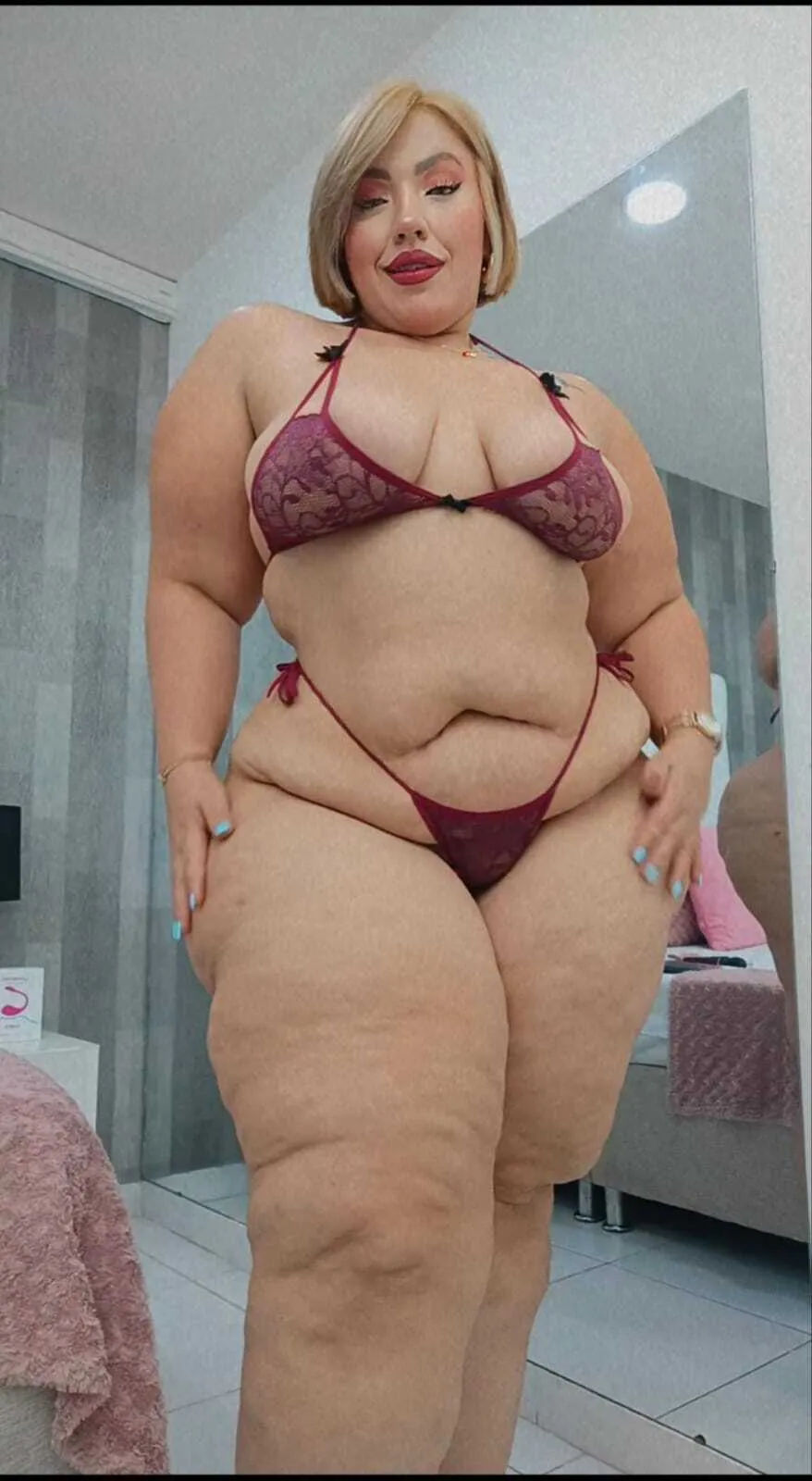 Live sex webcam photo for LeahMillerh #7903280