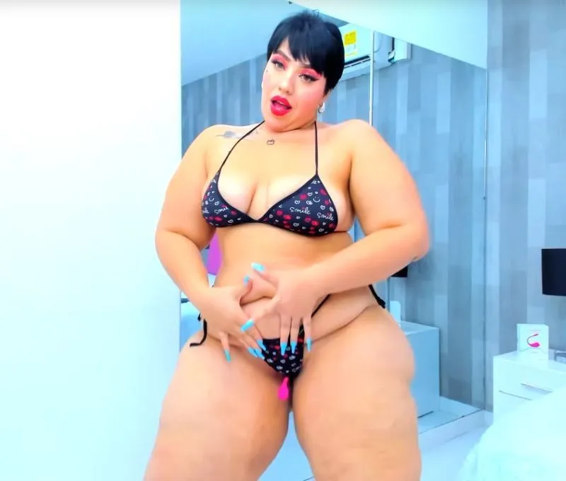 Live sex webcam photo for LeahMillerh #7182550