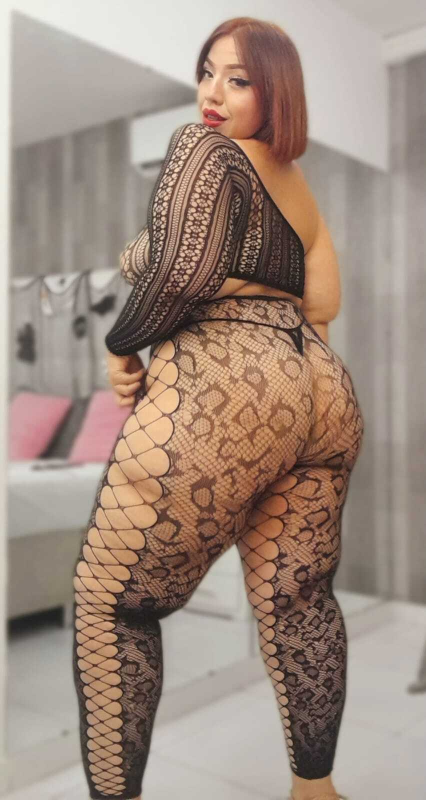 Live sex webcam photo for LeahMillerh #7182155