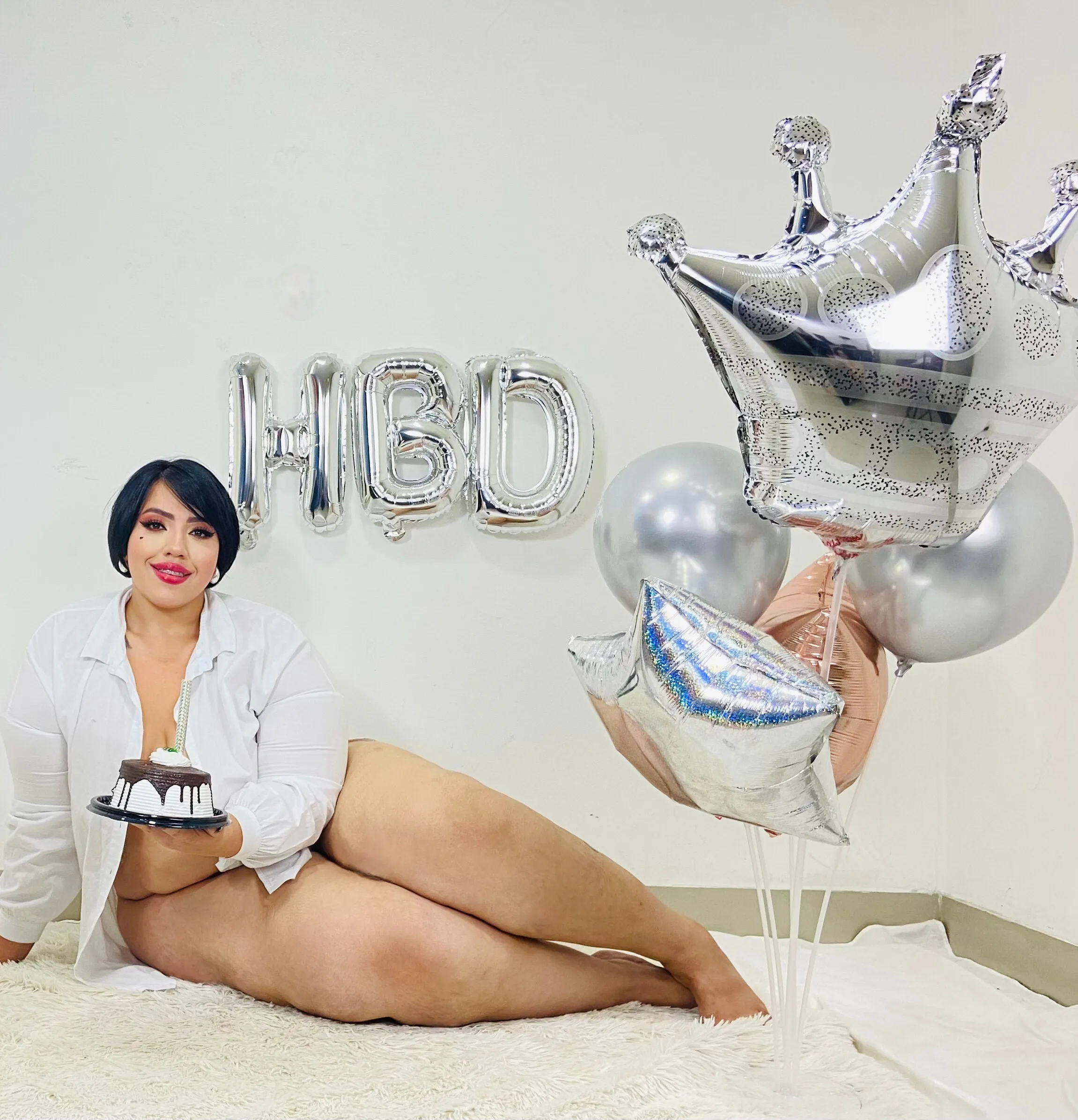 Live sex webcam photo for LeahMillerh #7183013