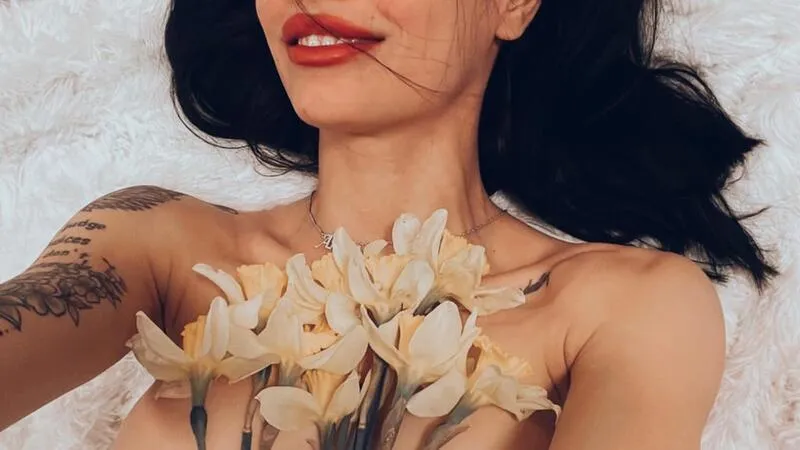 Live sex webcam photo for KittieGirlX #5680283