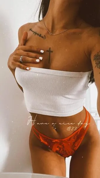 Live sex webcam photo for KittieGirlX #5680284