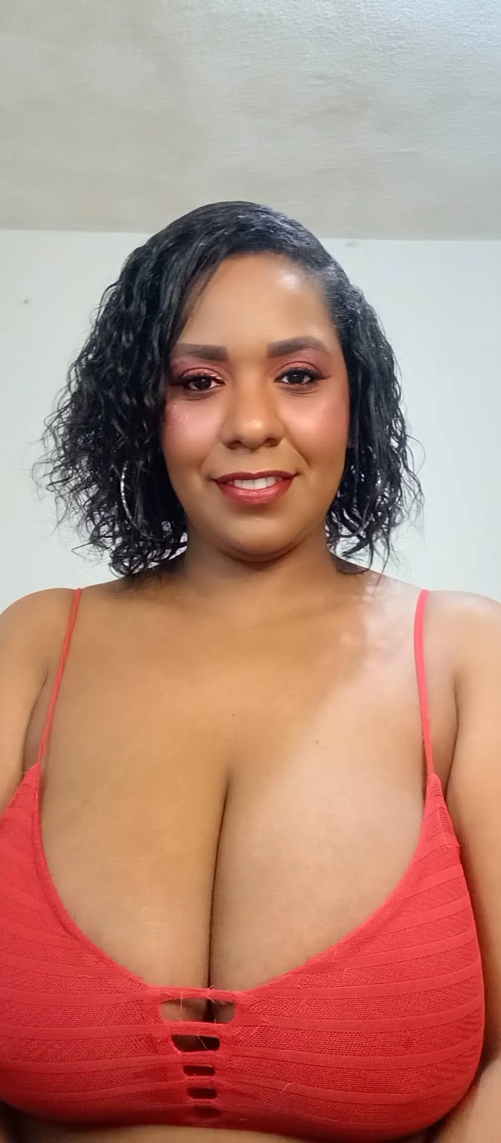 Live sex webcam photo for KenzyStone #6169340