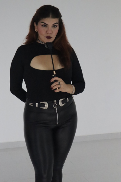 Live sex webcam photo for AgathaJonees #5555566