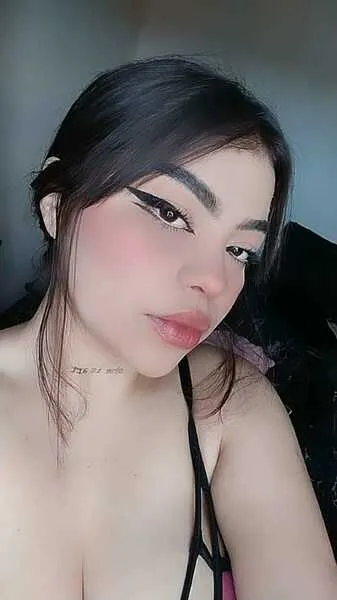 Live sex webcam photo for SheilaGomory #6955811