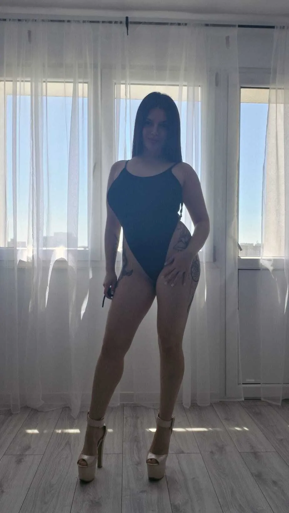 Live sex webcam photo for AnnaisQuin #8526516