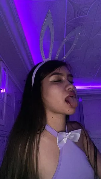 Live sex webcam photo for VioletaJohansson51 #5522561