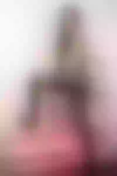 Live sex webcam photo for LuciaMillerr #5555356