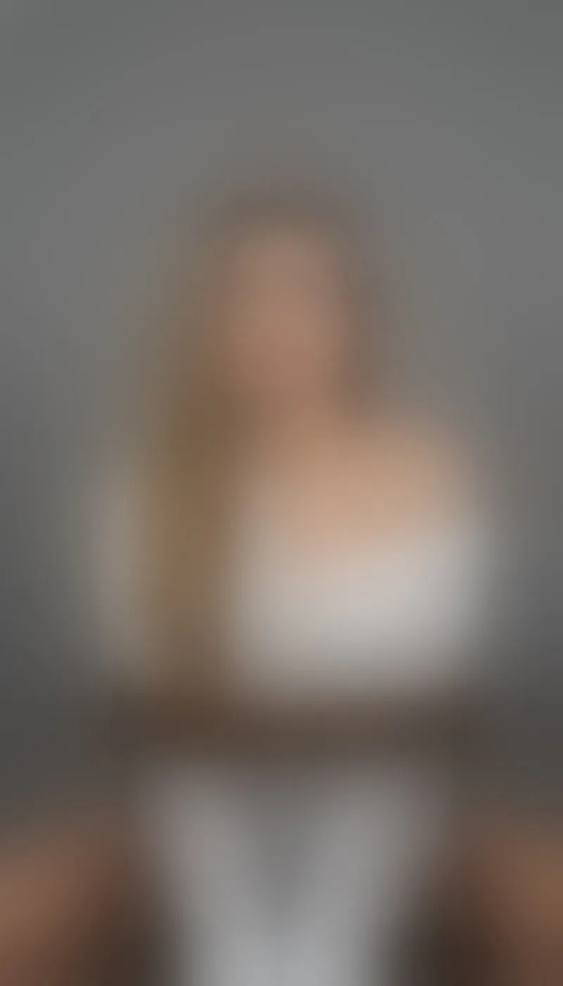 Live sex webcam photo for SkyOlsen #8184450