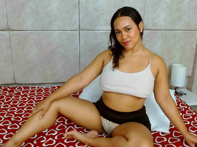 Live sex webcam photo for LILIFOXY #5463589