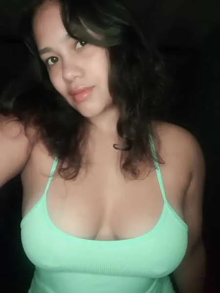 Live sex webcam photo for LILIFOXY #5463558