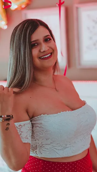 Live sex webcam photo for Sophieevansx #6541101