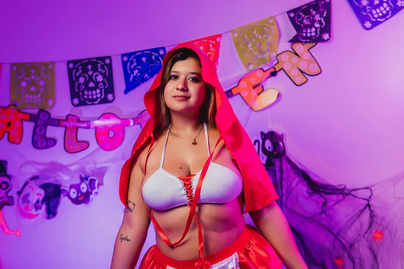 Live sex webcam photo for Sophieevansx #5649983