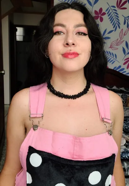 Live sex webcam photo for Justanothergiirl #5498900