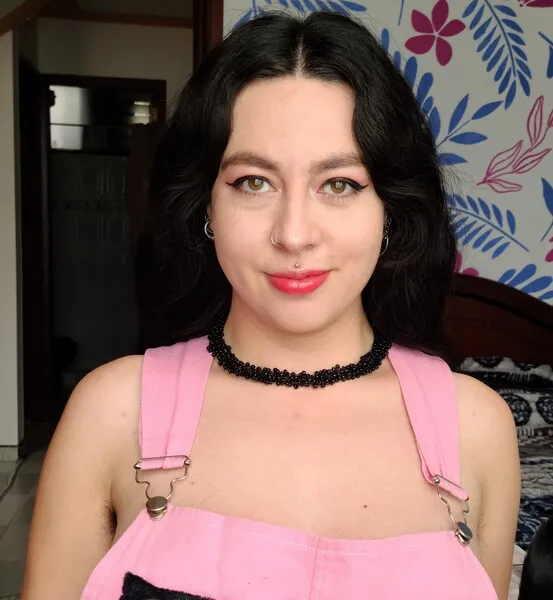 Live sex webcam photo for Justanothergiirl #5498899