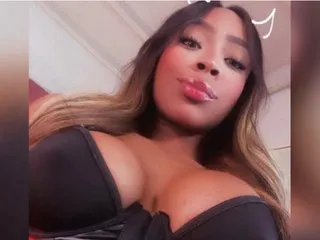 Live sex webcam photo for hollyBrisstol90 #8240646