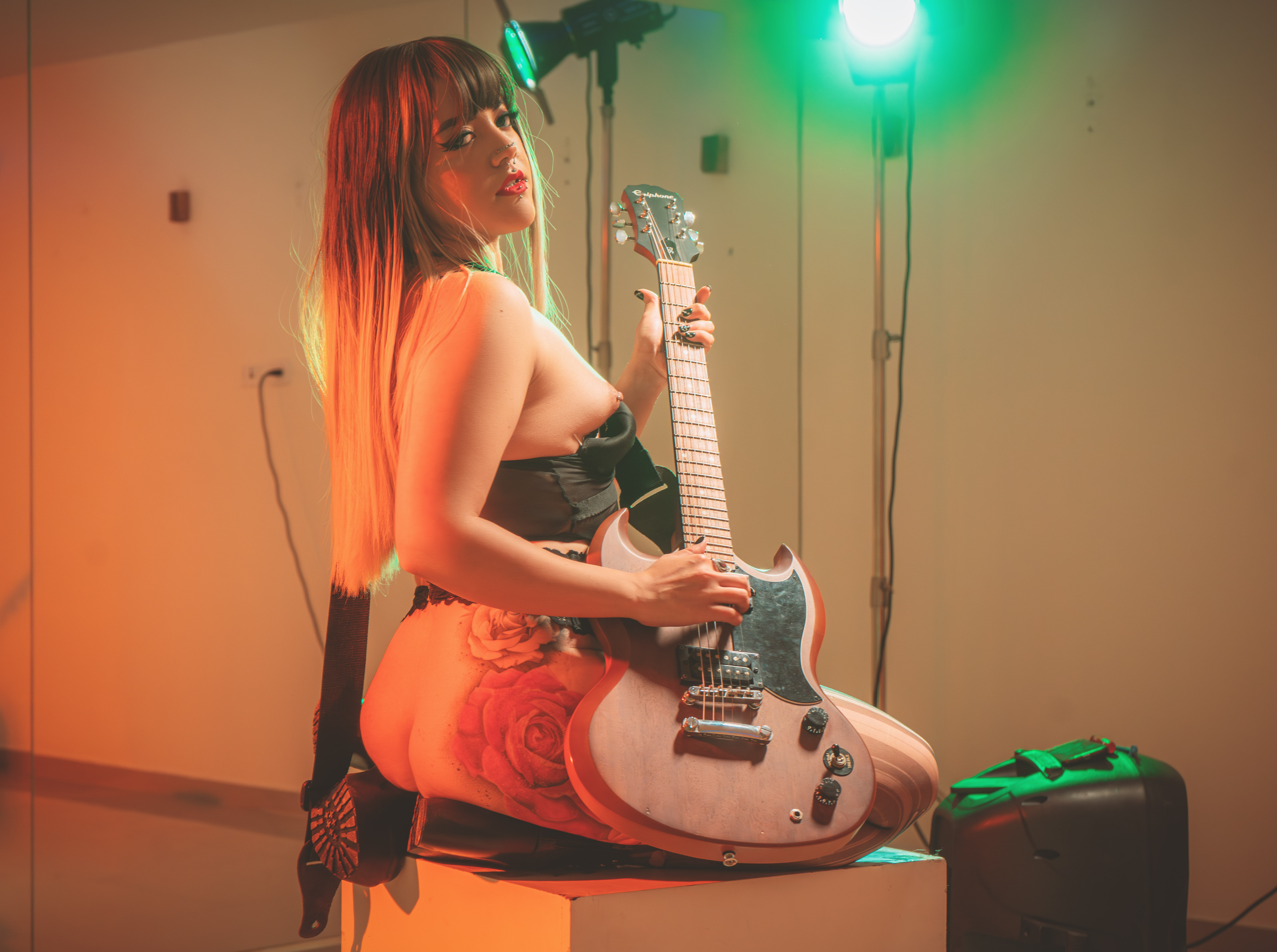 Live sex webcam photo for CharlotteMeyers #7436112