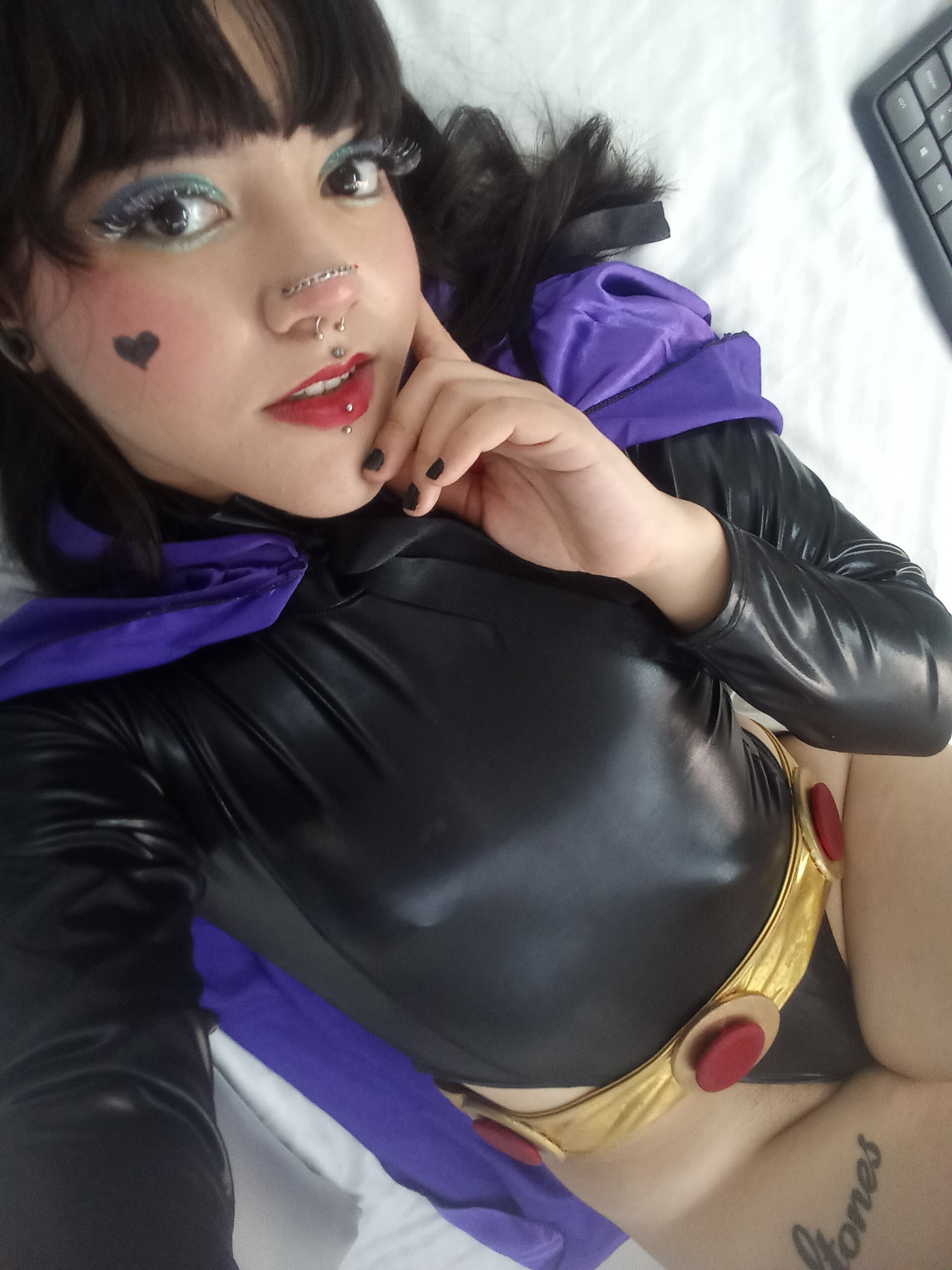 Live sex webcam photo for CharlotteMeyers #7251215