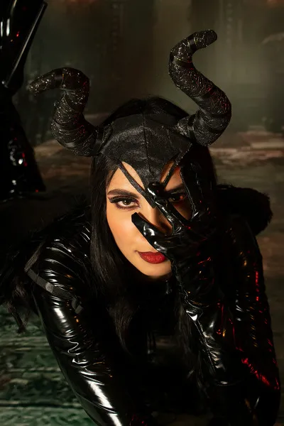 Live sex webcam photo for ElizabethMore #6537369