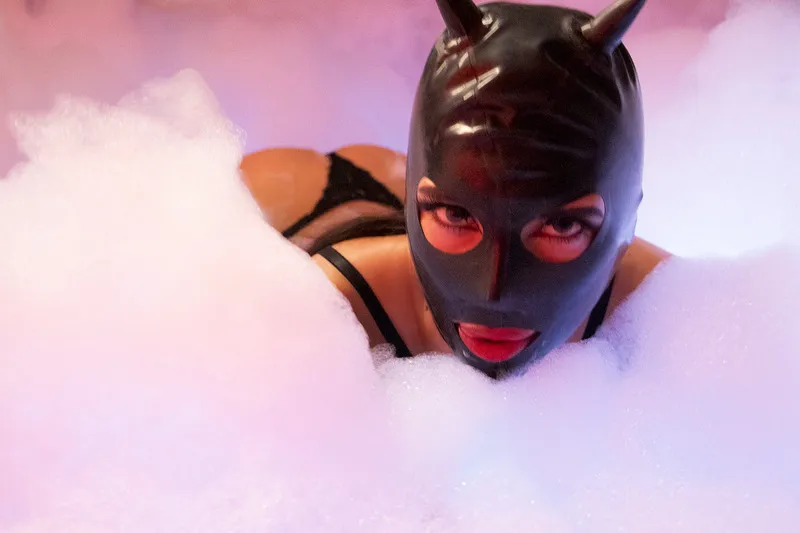 Live sex webcam photo for ElizabethMore #6502607