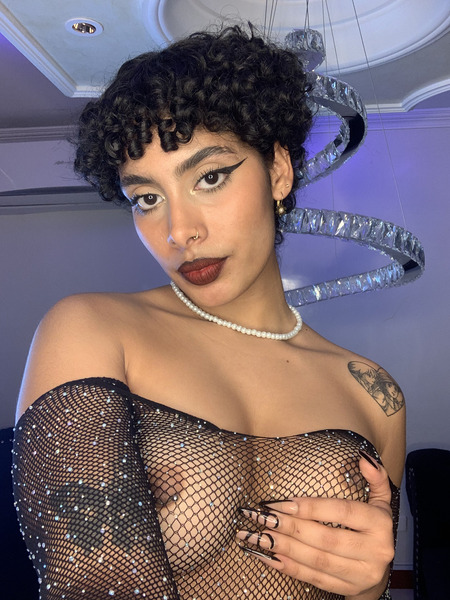 Live sex webcam photo for CristaalEvans #5586579