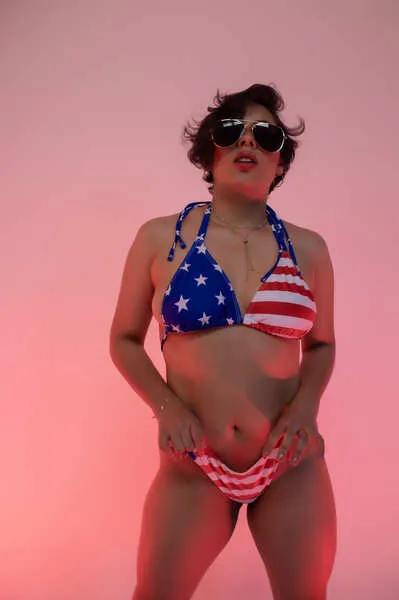 Live sex webcam photo for SophiiaDumont #6387663