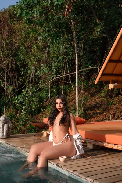 Live sex webcam photo for MeliissaRoux #5896836
