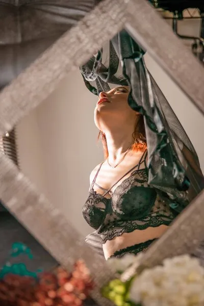 Live sex webcam photo for AmberWhitte #5484366