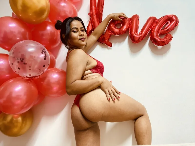 Live sex webcam photo for AlizVaughan #5490984
