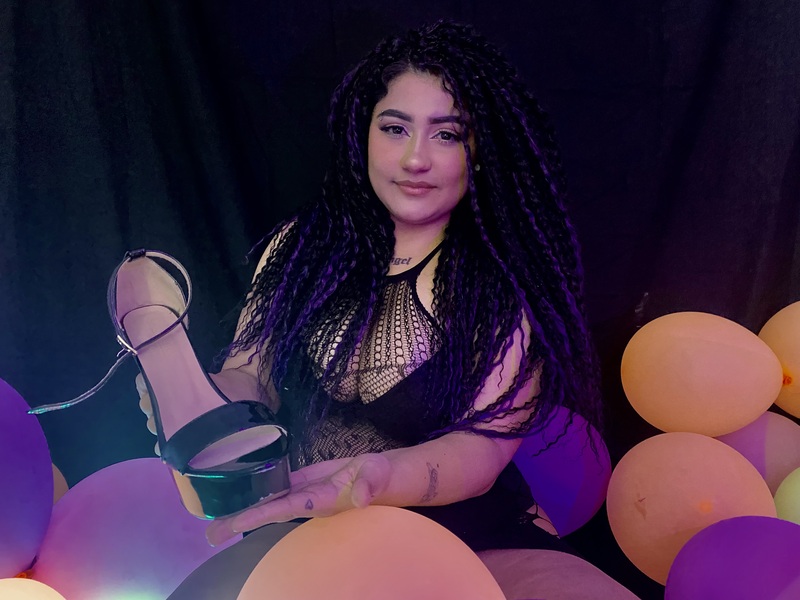 Live sex webcam photo for DayanBaee #5572525