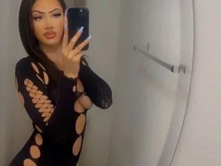 Live sex webcam photo for NativeDreamXO #5976723