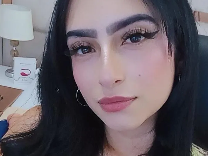 Live sex webcam photo for CHLOExWALK #5515528