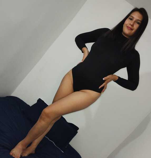 Live sex webcam photo for ChristalOlseen #5633298