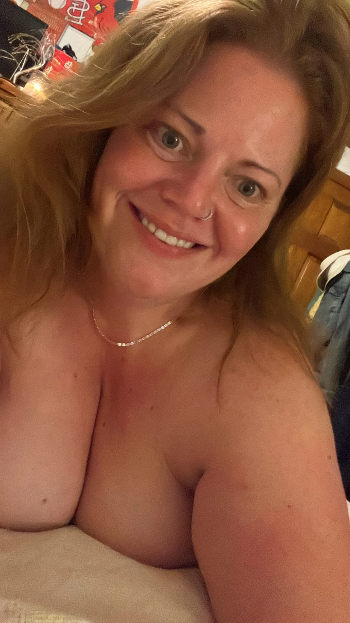 Live sex webcam photo for BustyBeautifulGinger #7968524
